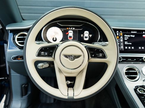 Certified 2023 Bentley Continental GT Mulliner AWD/4WD image 31
