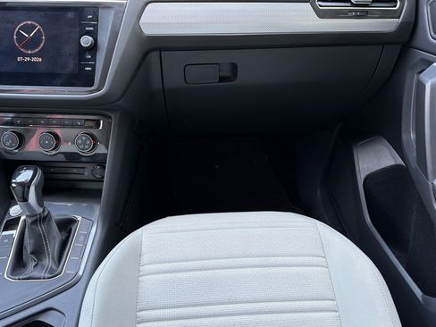 Used 2024 Volkswagen Tiguan S FWD image 31