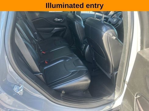 Used 2020 Jeep Cherokee Latitude Lux w/ Quick Order Package 26H Lux AWD/4WD image 11