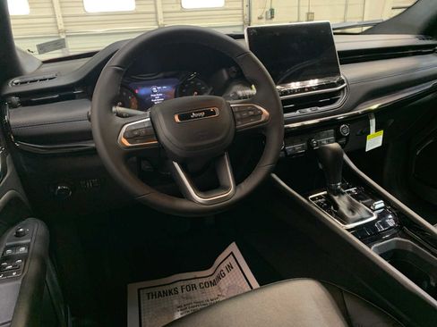 New 2026 Jeep Compass Limited image 4