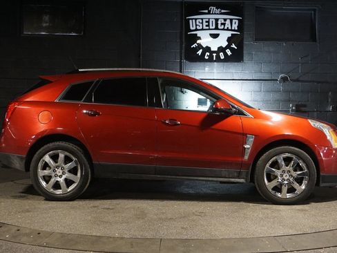 Used 2010 Cadillac SRX Premium AWD/4WD image 7