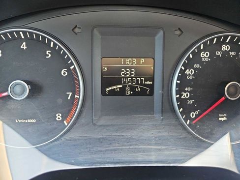 Used 2014 Volkswagen Jetta SE image 16