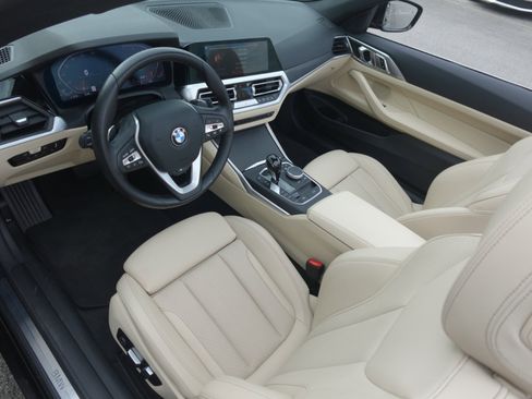 Used 2022 BMW 430i xDrive Convertible w/ Premium Package 2 image 11