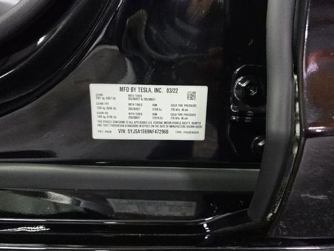 Used 2022 Tesla Model S Plaid image 17