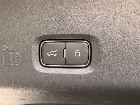 Used 2025 Ford Expedition Max Active image 11