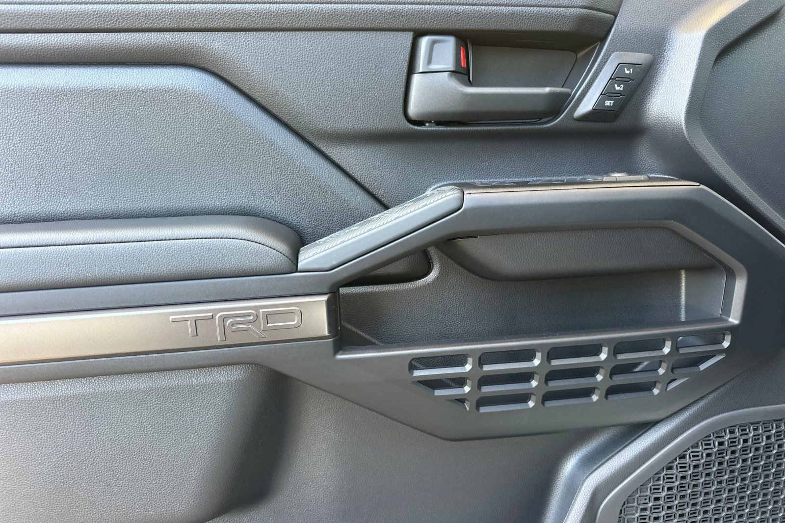 New 2026 Toyota 4Runner TRD Off-Road Premium AWD/4WD image 10