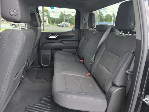 Used 2025 Chevrolet Silverado 1500 LT AWD/4WD image 14