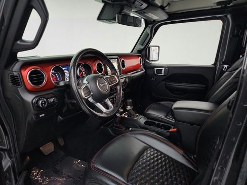 Used 2021 Jeep Gladiator Rubicon AWD/4WD image 16