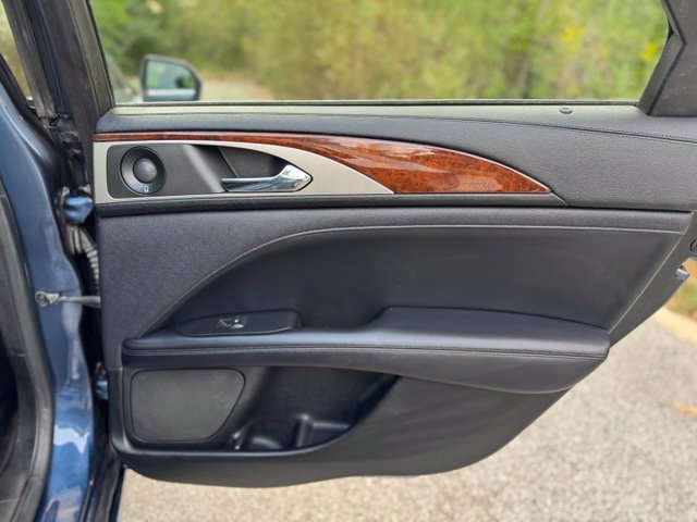 Used 2019 Lincoln MKZ Reserve w/ Reserve Plus Package AWD/4WD image 15