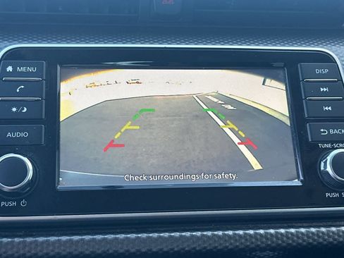 Used 2018 Nissan Kicks S image 20