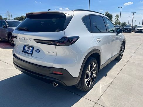 Certified 2026 MAZDA CX-5 Preferred AWD/4WD image 9