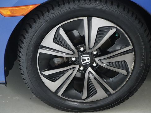 Used 2017 Honda Civic EX image 35