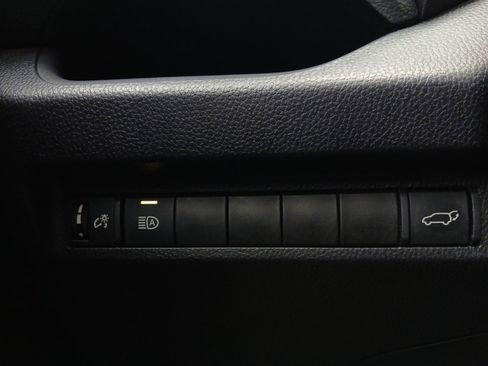 Used 2024 Toyota RAV4 XLE w/ Convenience Package image 19