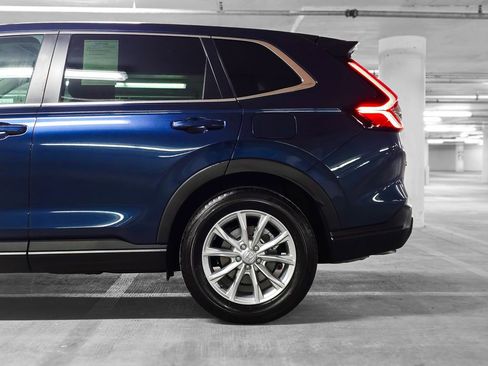 Certified 2025 Honda CR-V EX-L image 16