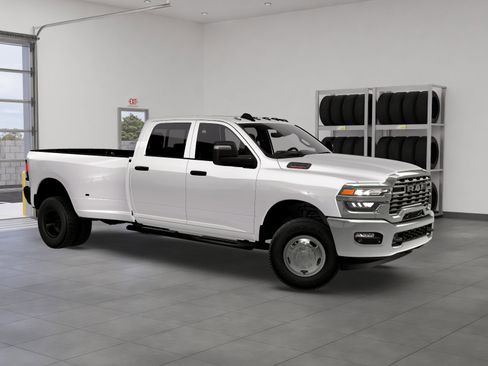 New 2026 RAM 3500 Tradesman image 5