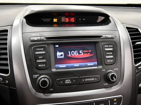 Used 2014 Kia Sorento LX FWD image 23