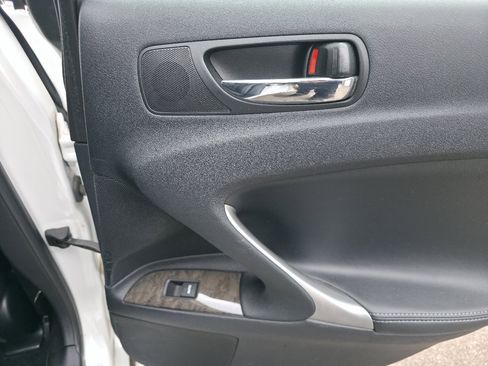 Used 2010 Lexus IS 250 AWD image 23