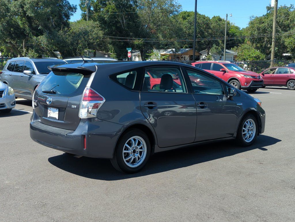Used 2017 Toyota Prius V Two w/ Carpet Mat Package FWD image 7