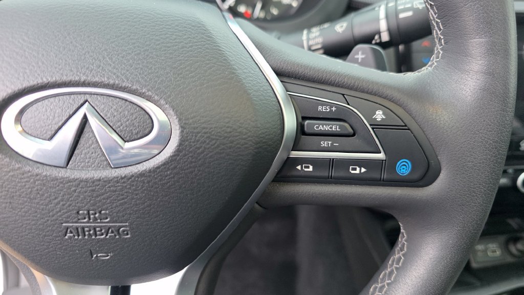 Used 2023 INFINITI QX50 Sensory AWD/4WD image 15