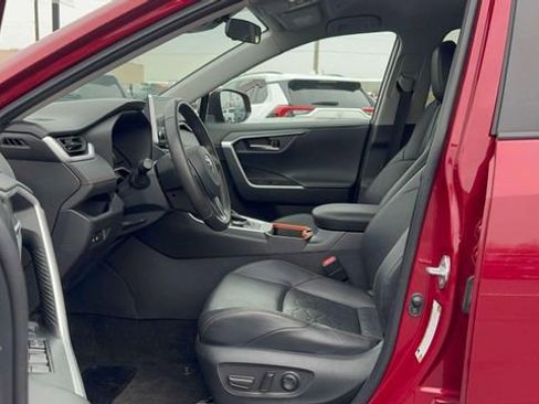 Used 2023 Toyota RAV4 Adventure image 15