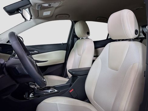 Used 2024 Buick Encore GX Preferred w/ Comfort Package image 22