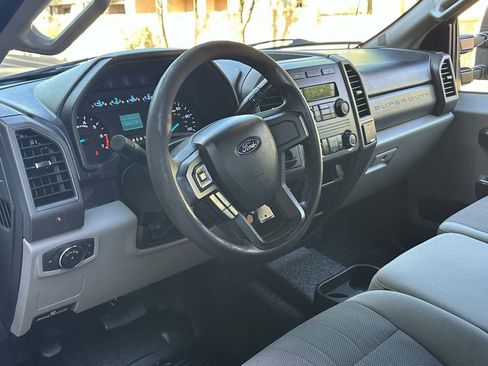 Used 2019 Ford F250 XL w/ XL Decor Group RWD image 28