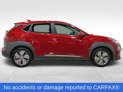 Used 2021 Hyundai Kona Ultimate FWD image 2