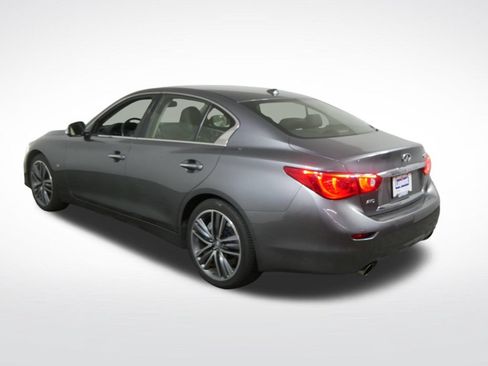 Used 2015 INFINITI Q50 AWD w/ Technology Package image 6