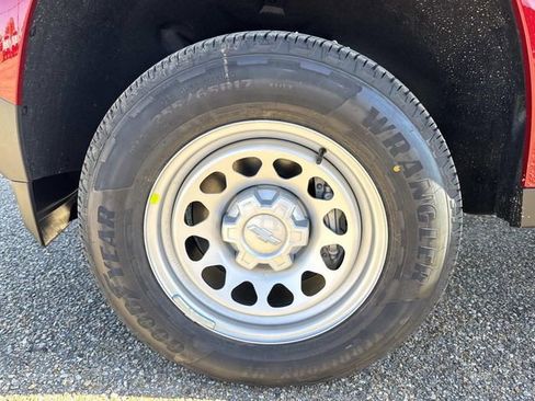 New 2026 Chevrolet Colorado W/T image 3