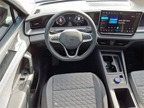 New 2025 Volkswagen Tiguan S image 8