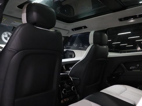 Used 2024 Land Rover Range Rover Sport Autobiography image 20