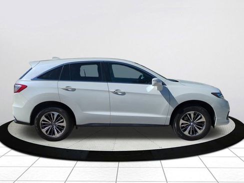 Used 2017 Acura RDX Advance Package image 2
