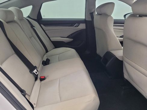 Used 2018 Honda Accord LX image 19