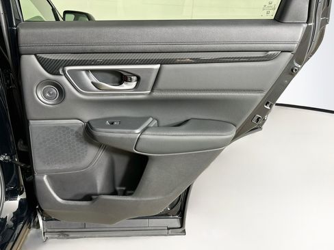 Used 2020 Honda CR-V Touring image 31
