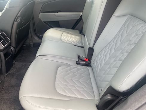 Used 2023 Kia Sportage X-Pro AWD/4WD image 16