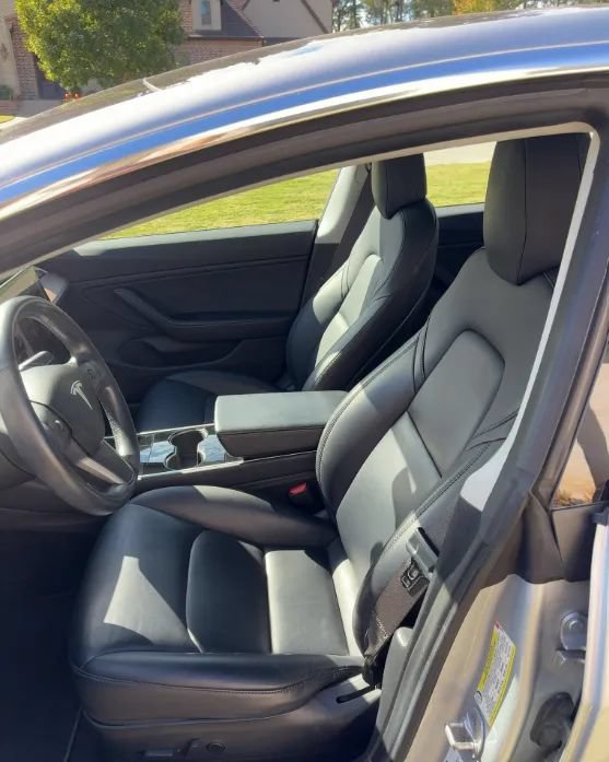 Used 2018 Tesla Model 3 Long Range RWD image 5