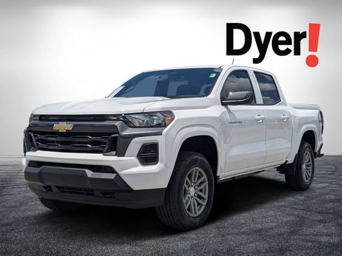 Used 2026 Chevrolet Colorado LT AWD/4WD image 8