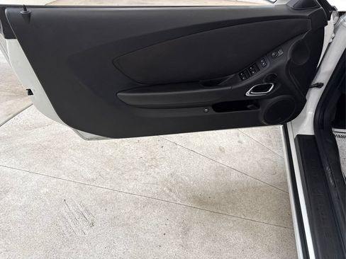Used 2015 Chevrolet Camaro LT RWD image 37