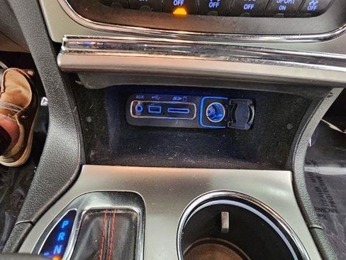 Used 2017 Jeep Grand Cherokee Trailhawk w/ Trailhawk Luxury Group image 18