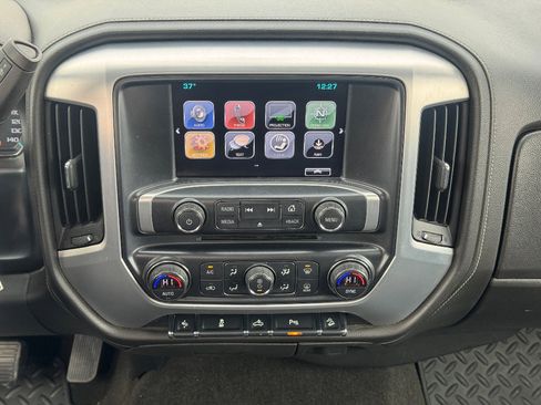 Used 2018 GMC Sierra 1500 SLE w/ SLE Value Package image 11