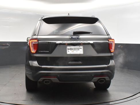 Used 2019 Ford Explorer Limited w/ Class III Trailer Tow Package image 6