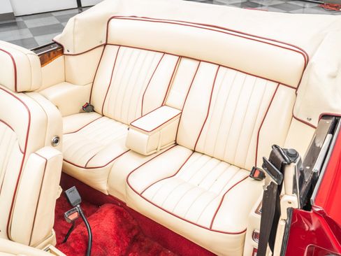 Used 1987 Rolls-Royce Corniche RWD image 16