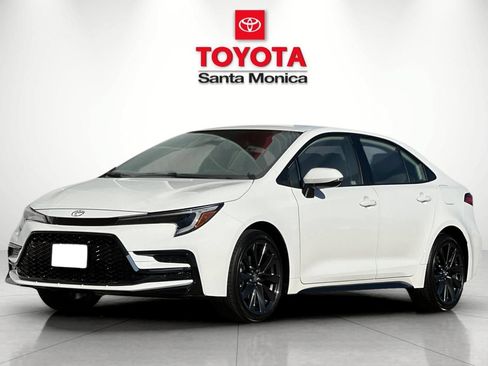 New 2026 Toyota Corolla SE FWD image 6