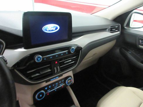 Used 2020 Ford Escape SEL AWD/4WD image 20