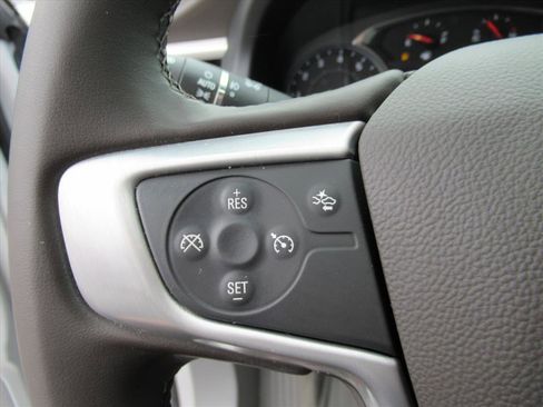 Used 2023 GMC Acadia SLT image 23