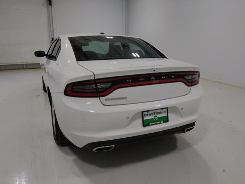 Used 2022 Dodge Charger SXT w/ Cold Weather Package RWD image 6