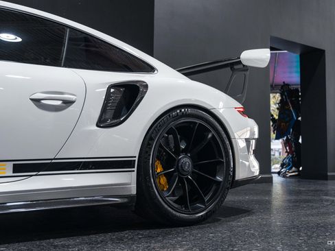 Used 2019 Porsche 911 GT3 RS image 6