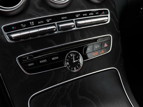 Used 2017 Mercedes-Benz C 300 4MATIC Cabriolet image 63