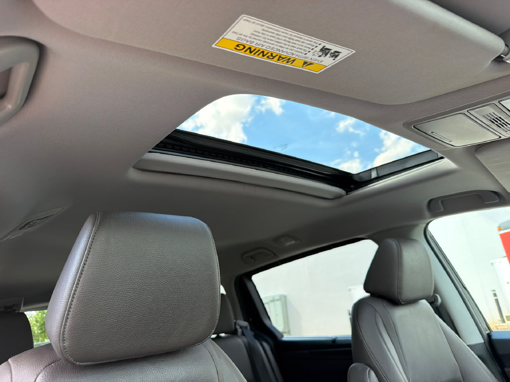 Used 2018 Honda Odyssey EX-L image 14