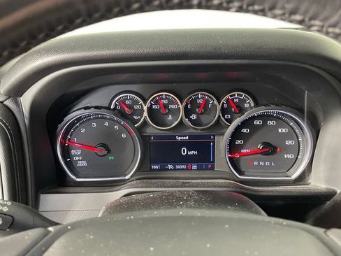 Certified 2022 Chevrolet Silverado 1500 LT AWD/4WD image 5